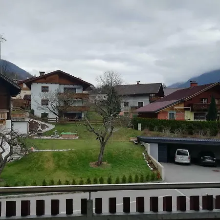 Sara Apartmán